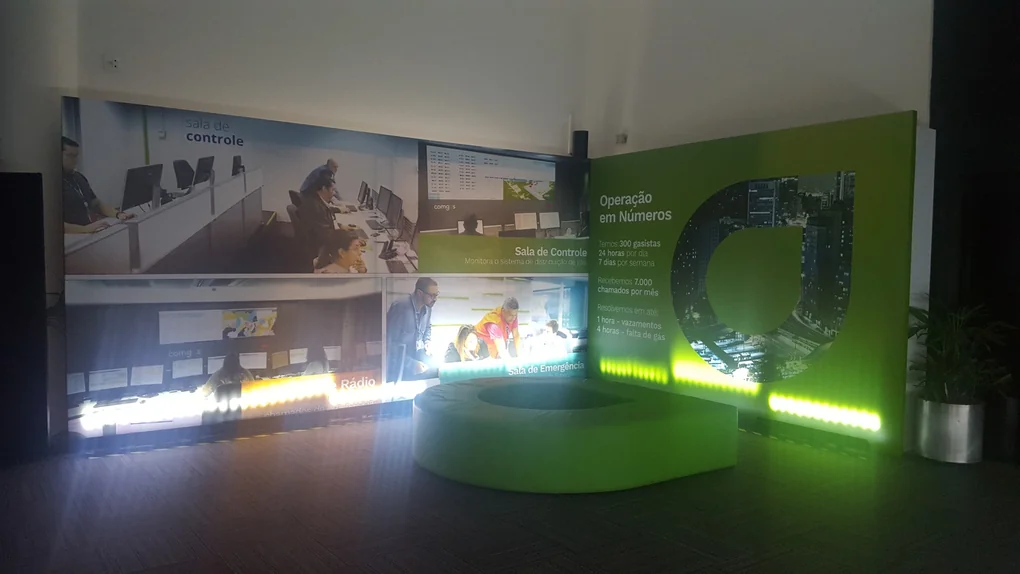Tecnologia interativa na Semana de Segurança da Comgás